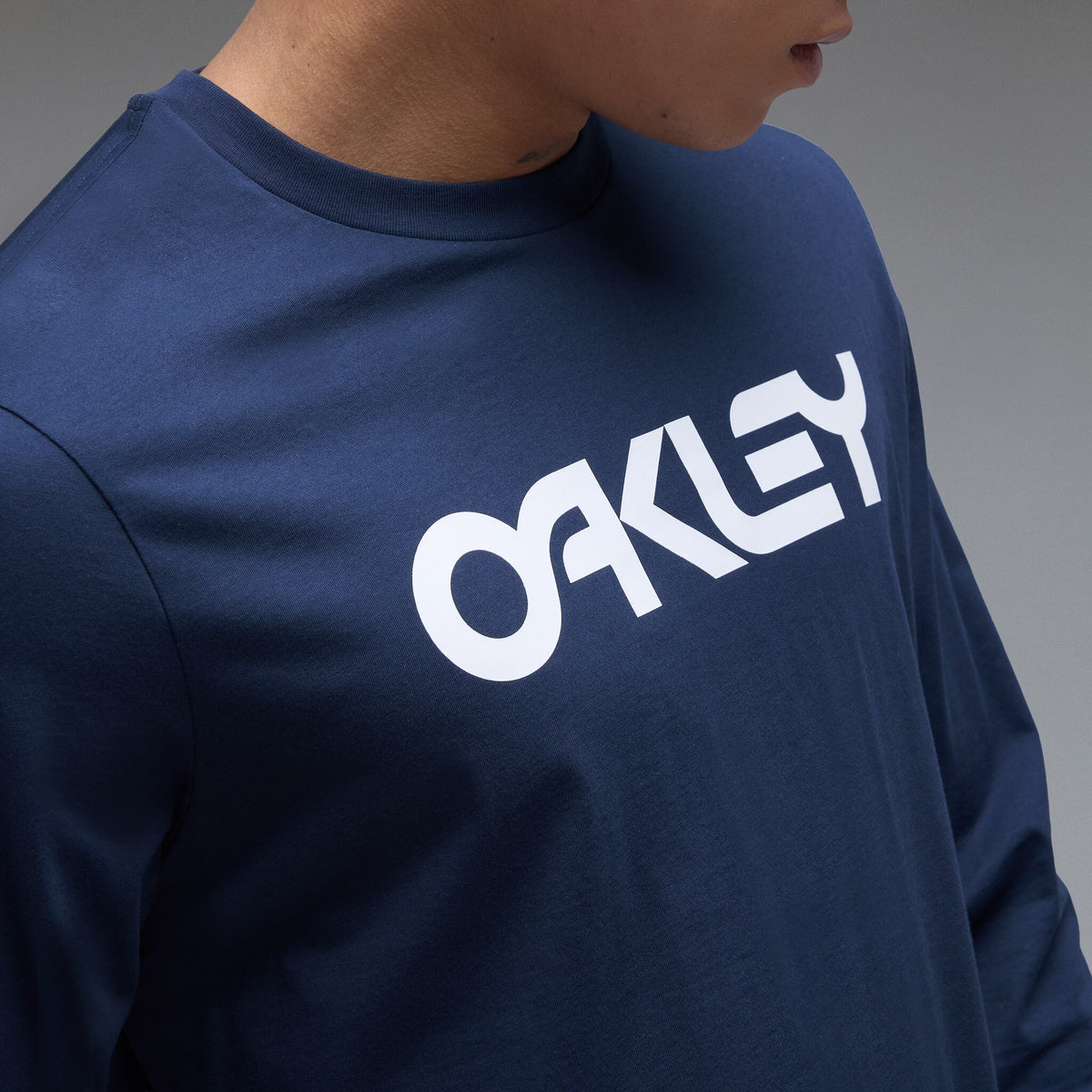 Oakley Men's Mark II Long Sleeve Tee 2.0-4