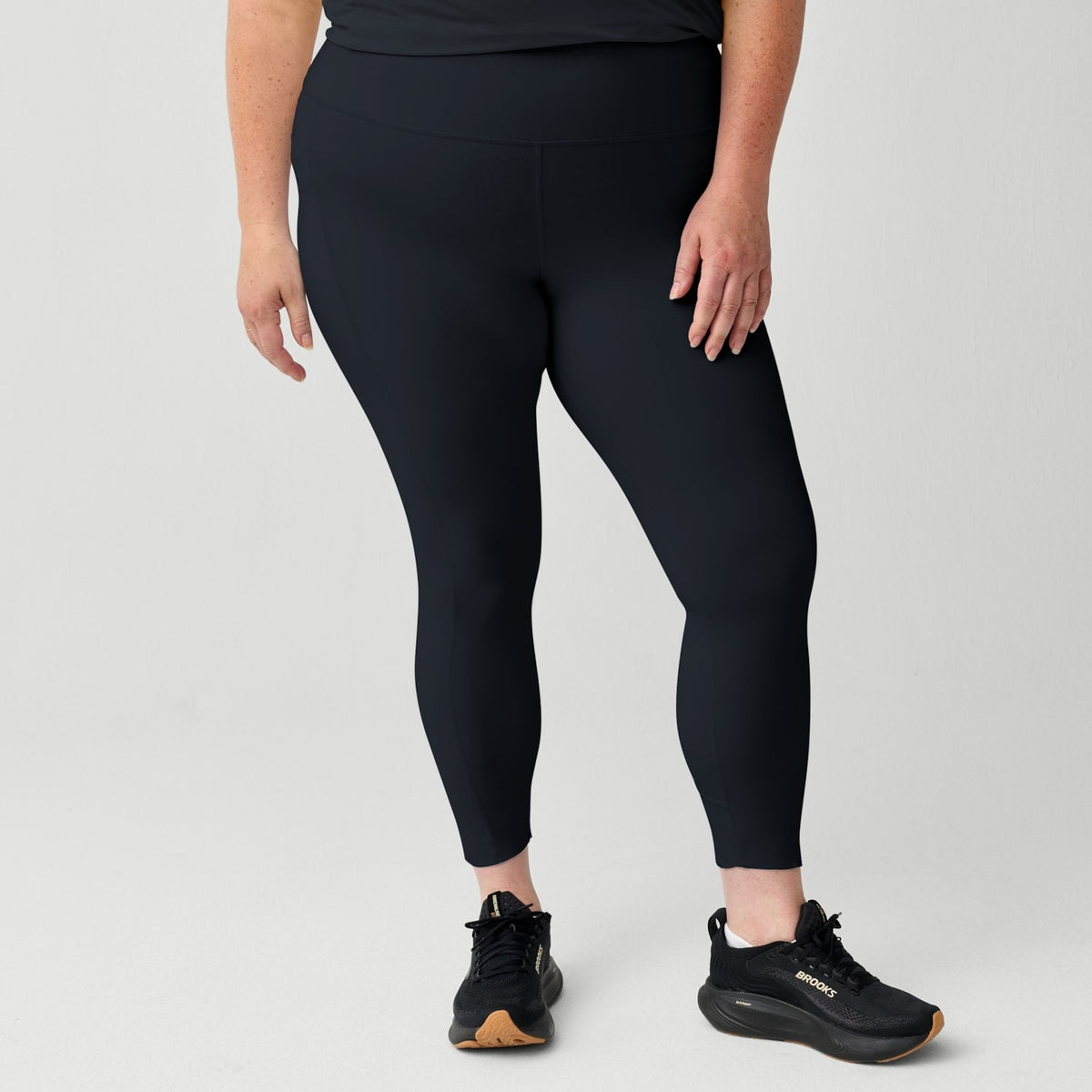 Brooks Women's Chaser 7/8 Tight-1