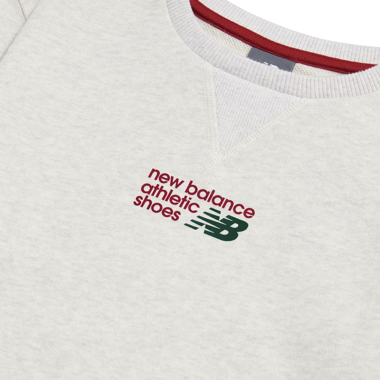 New Balance Boys' Athletics Premium Chest Logo Crew-4