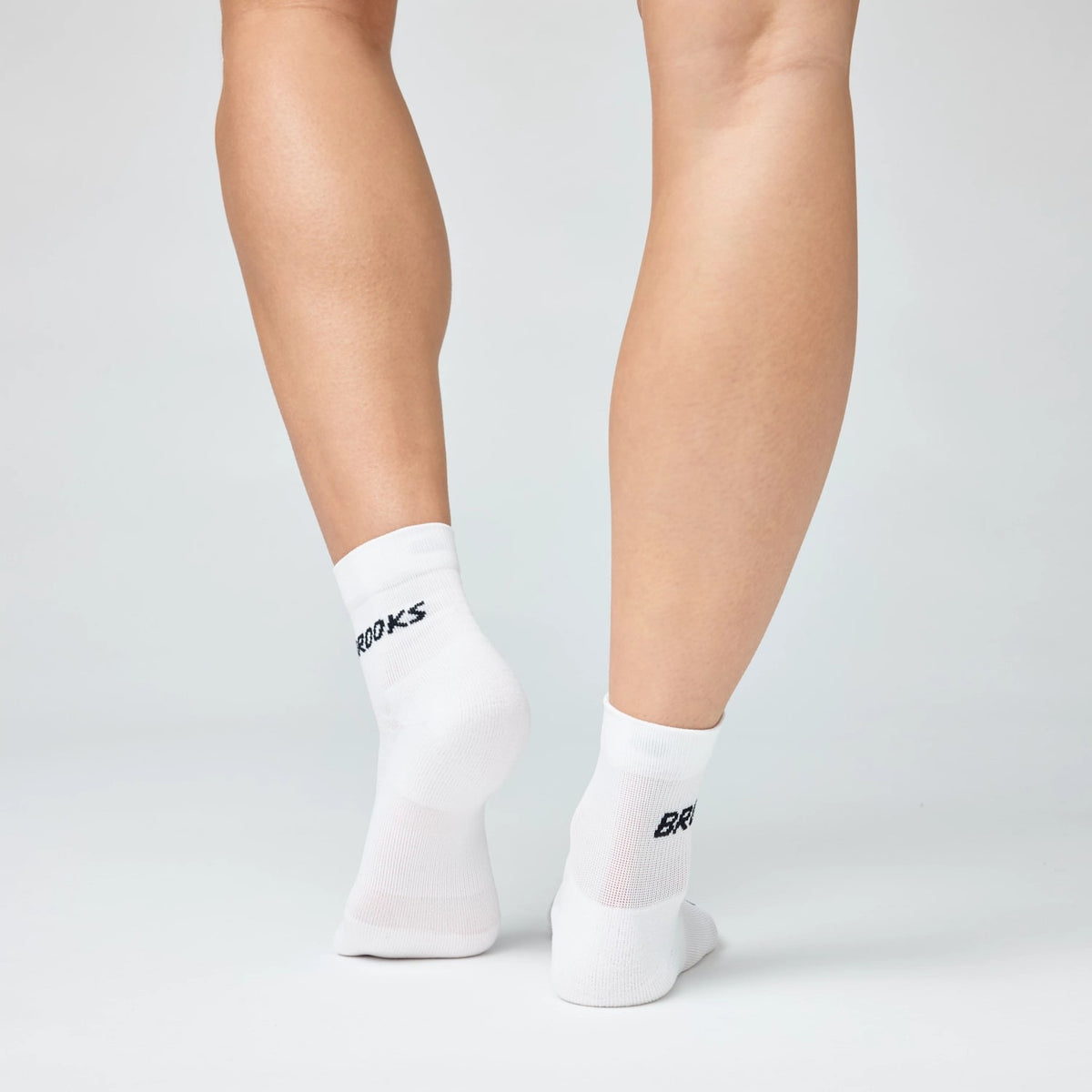 Brooks Run-In Quarter Socks 3-Pack-2