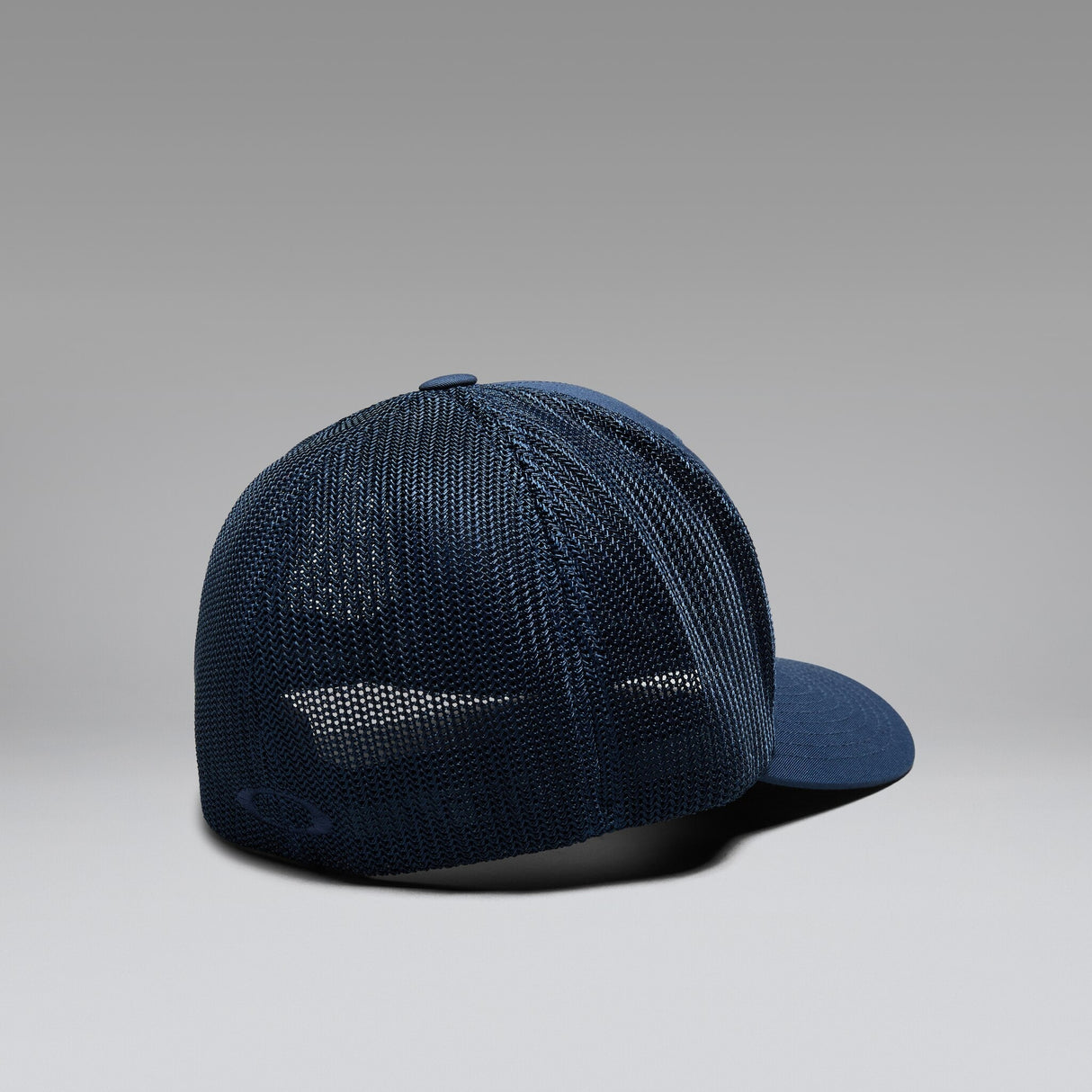Oakley Golf Cresting Trucker Hat-3