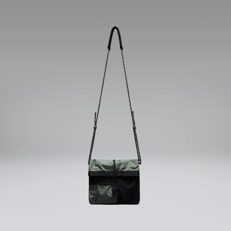Oakley Reserve Pouch Bag-1
