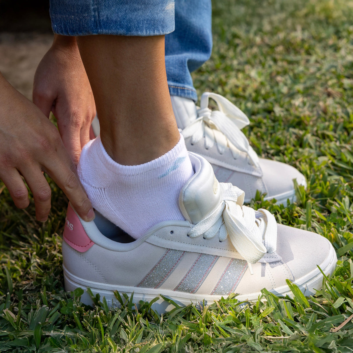 adidas Women's Cushioned 3.0 3-Pack No Show Sock-7