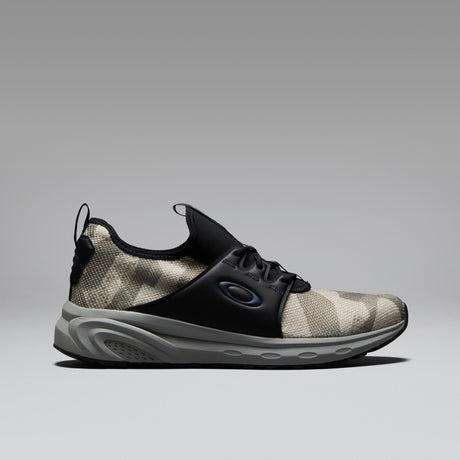 Oakley Men's Dry OS Sneakers-1