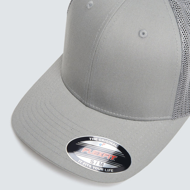 Oakley Golf Cresting Trucker Hat-2