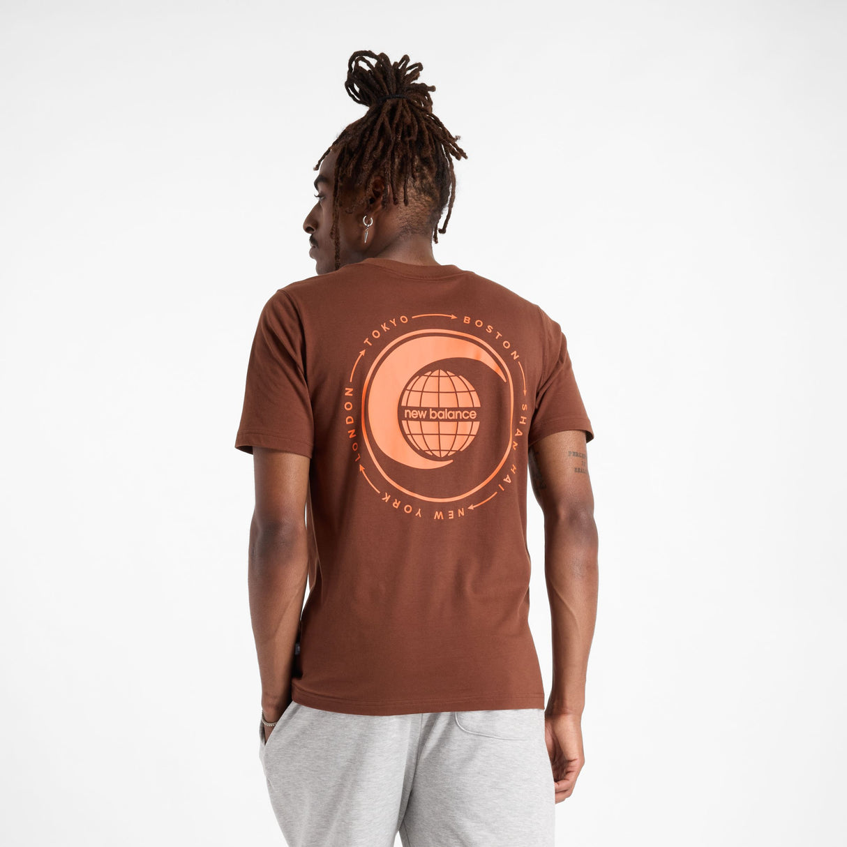 New Balance Men's Globe T-Shirt Mens Apparel Shirts & Tops