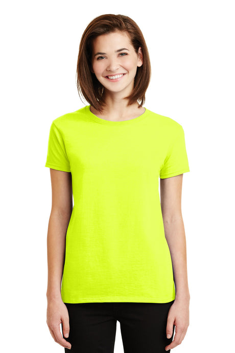 Gildan Ladies Ultra Cotton 100% Cotton T-Shirt. 2000L 2 of 2 Gildan