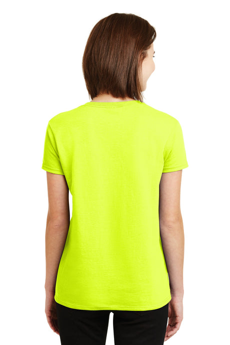 Gildan Ladies Ultra Cotton 100% Cotton T-Shirt. 2000L 2 of 2 Gildan
