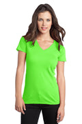 District - Juniors The Concert Tee V-Neck. DT5501 District