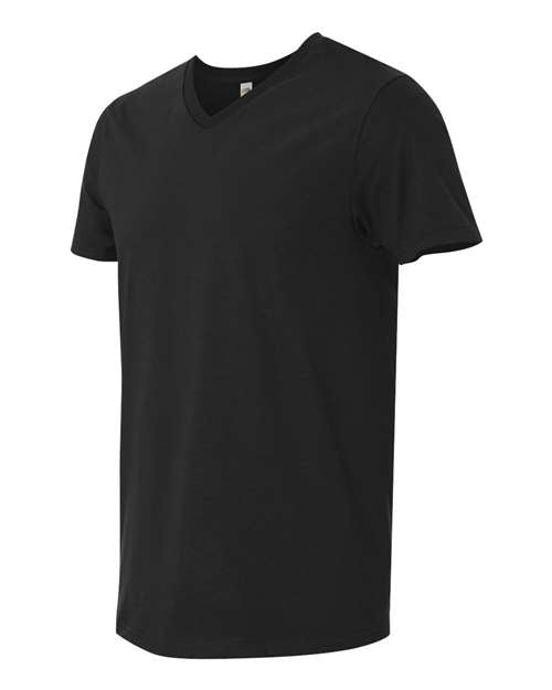 Fruit of the Loom Sofspun® V-Neck T-Shirt