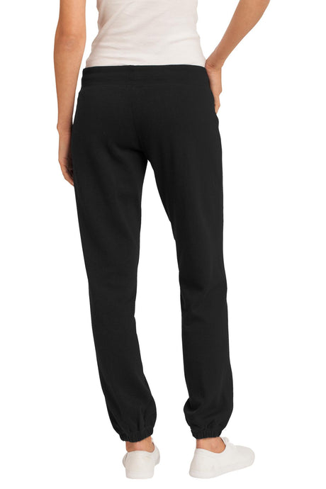 District - Juniors Core Fleece Pant. DT294 District