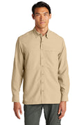 Port Authority Men's Long Sleeve UV Daybreak Shirt W960