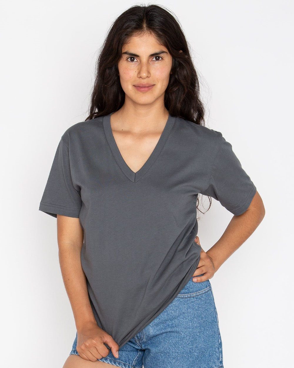 Los Angeles Apparel Unisex USA-Made Fine Jersey V-Neck T-Shirt Los Angeles Apparel