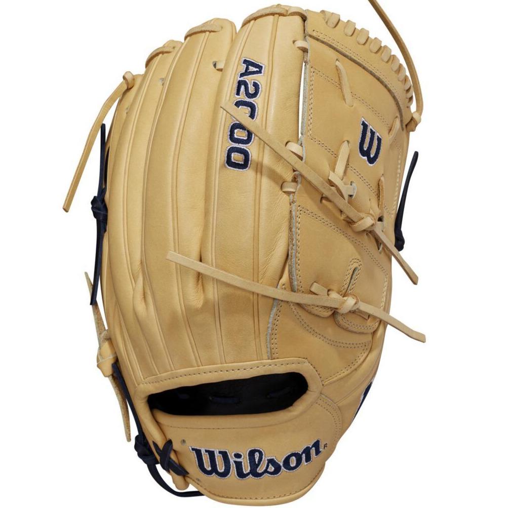 Wilson A2000 B125 12.5" August 2021 Glove of the Month Infield/Pitchers Baseball Glove Wilson