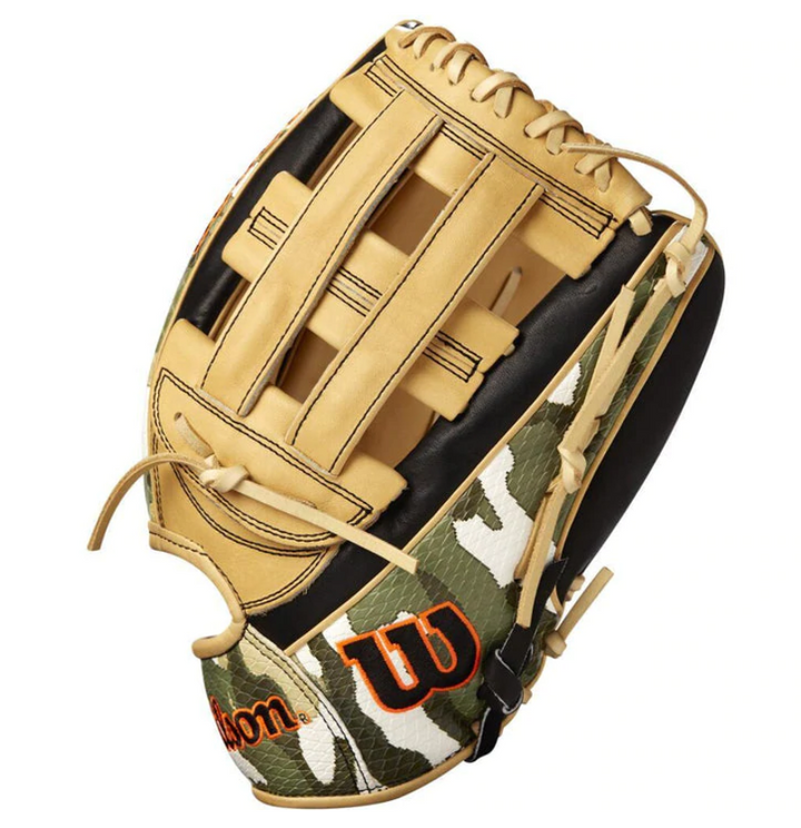 Wilson A2000 SP125 12.5" Slowpitch Softball Glove - November 2021 GOTM Wilson